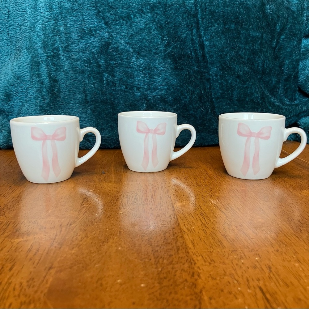Godinger‎ Painterly Collection Coquette Pink Bow Espresso Mugs Cups Set of 3